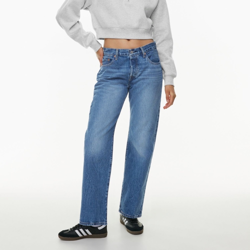 Levi 501 Mid Wash in Size 29